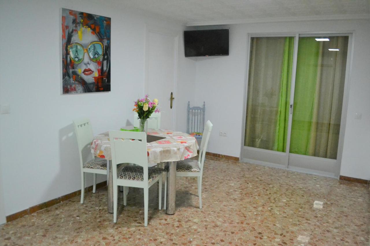 Orange Apartments Alicante Bagian luar foto